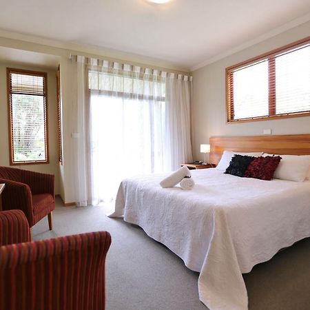 Mahitahi Lodge Bruce Bay Bagian luar foto