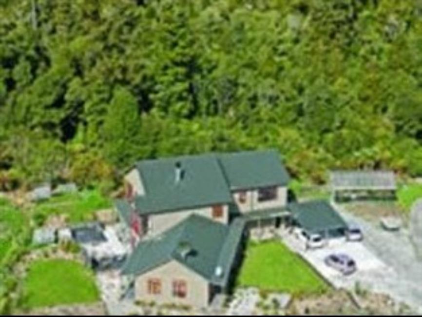 Mahitahi Lodge Bruce Bay Bagian luar foto